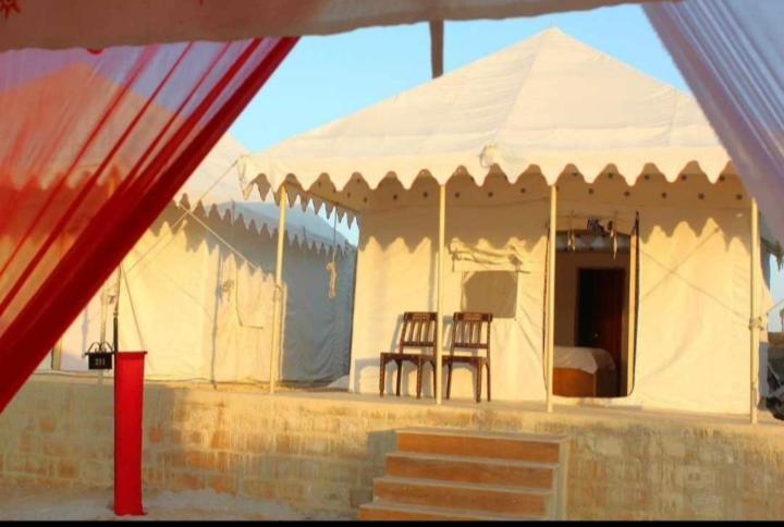 Sām Jaisalmer Royal Desert Safari Camp מראה חיצוני תמונה